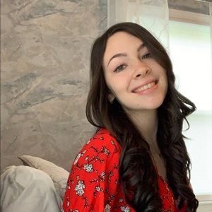 Meet your Posher, Amanda